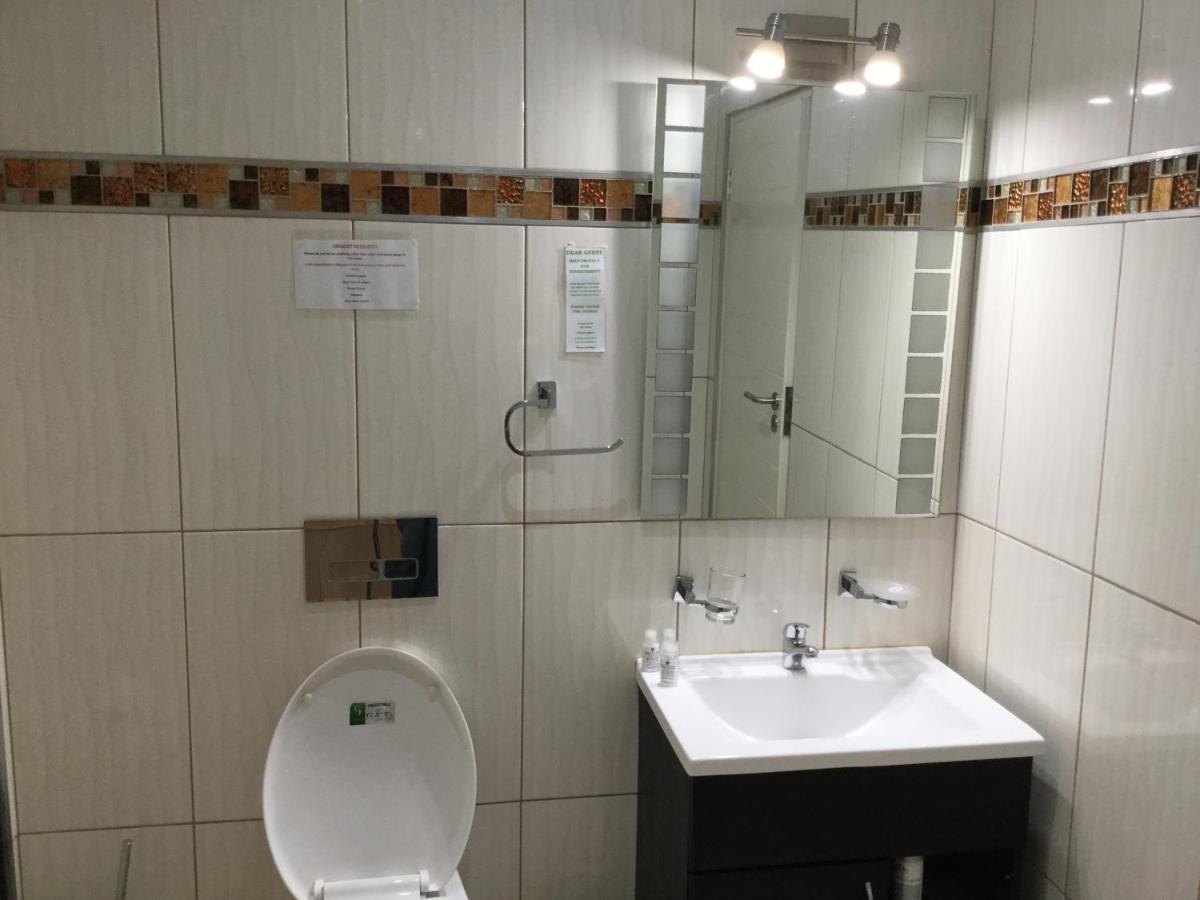 Goodey'S Guesthouse Pretoria-Noord Buitenkant foto