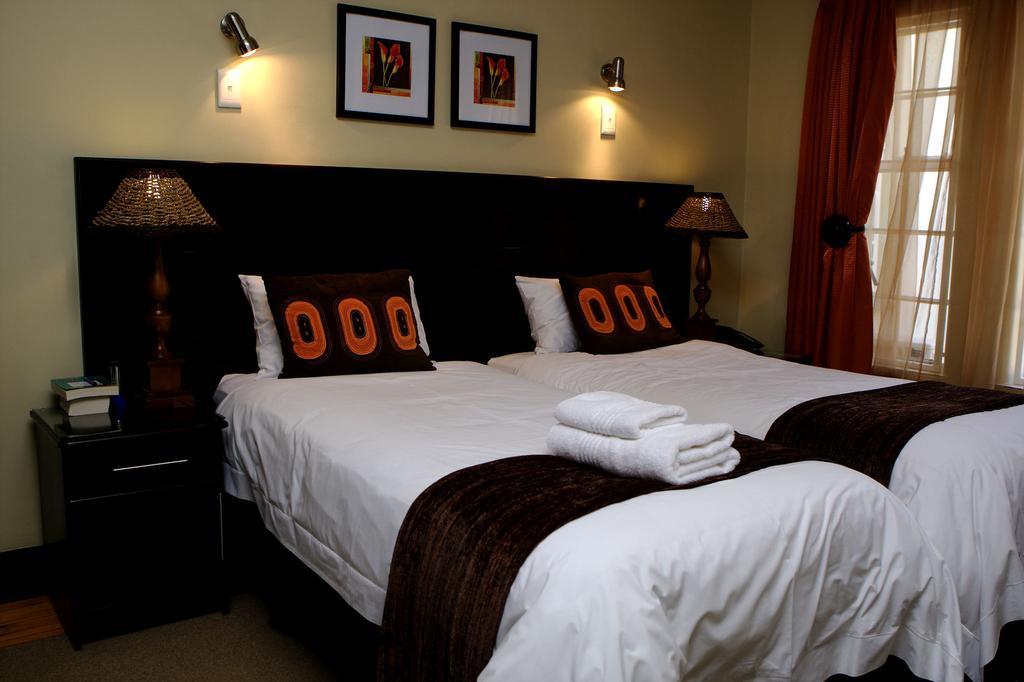 Goodey'S Guesthouse Pretoria-Noord Buitenkant foto