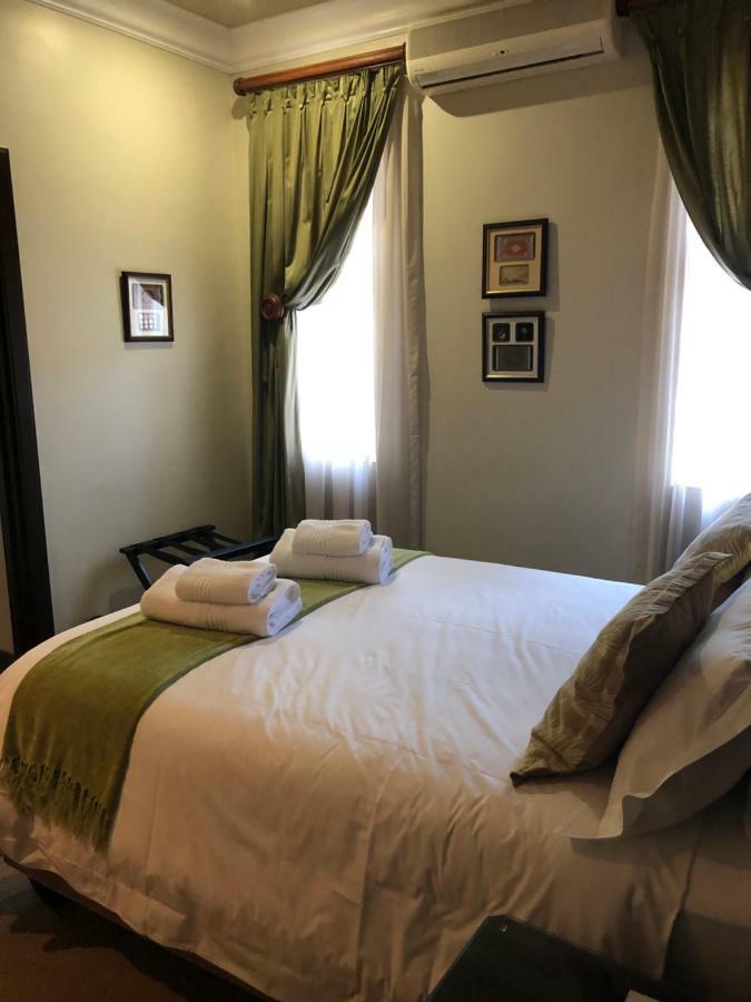 Goodey'S Guesthouse Pretoria-Noord Buitenkant foto