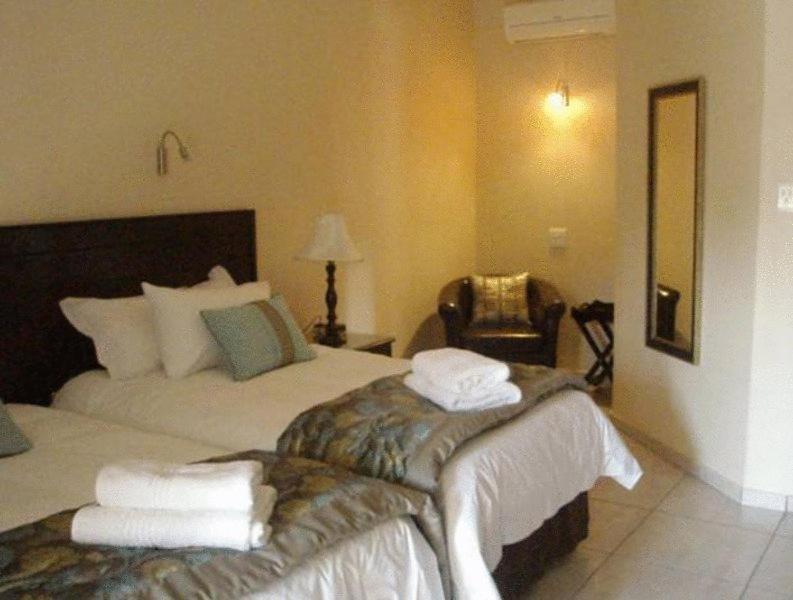Goodey'S Guesthouse Pretoria-Noord Kamer foto